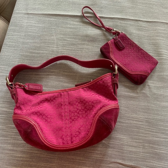Coach Handbags - Coach Hot Pink  Hobo w/  Wristlet